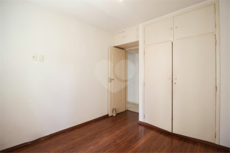 Apartamento à venda com 3 quartos em Indianópolis, São Paulo, SP