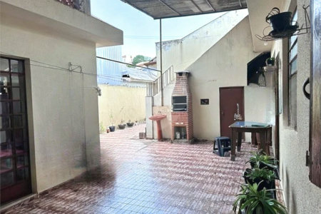 Casa Térrea à venda com 4 quartos em Vila Vitório Mazzei, São Paulo, SP