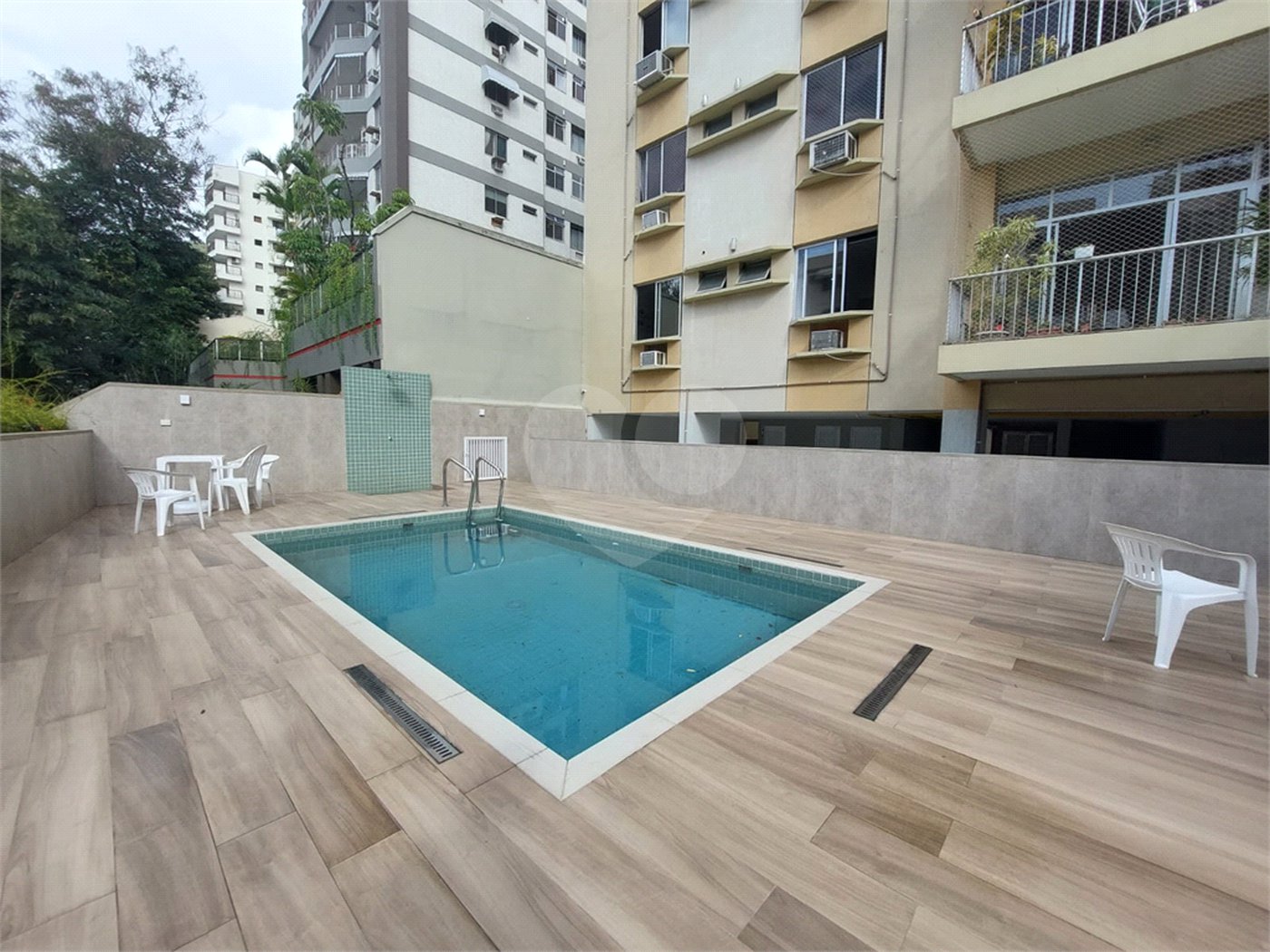 Apartamento à venda com 4 quartos, sendo 1 suíte, em Tijuca, Rio de Janeiro, RJ