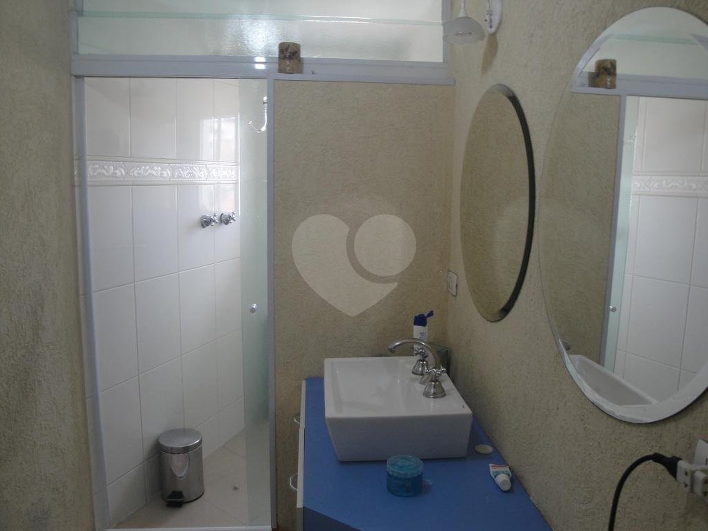 Sobrado à venda com 5 quartos, sendo 3 suítes, em Vila Bonilha, São Paulo, SP