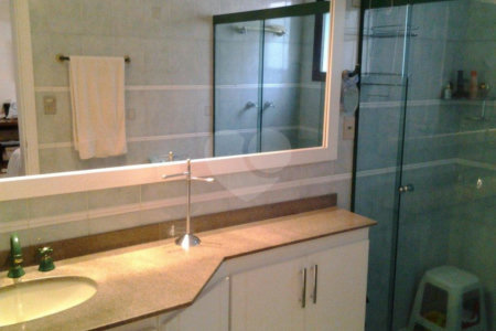 Apartamento à venda com 3 suítes em Santa Teresinha, São Paulo, SP