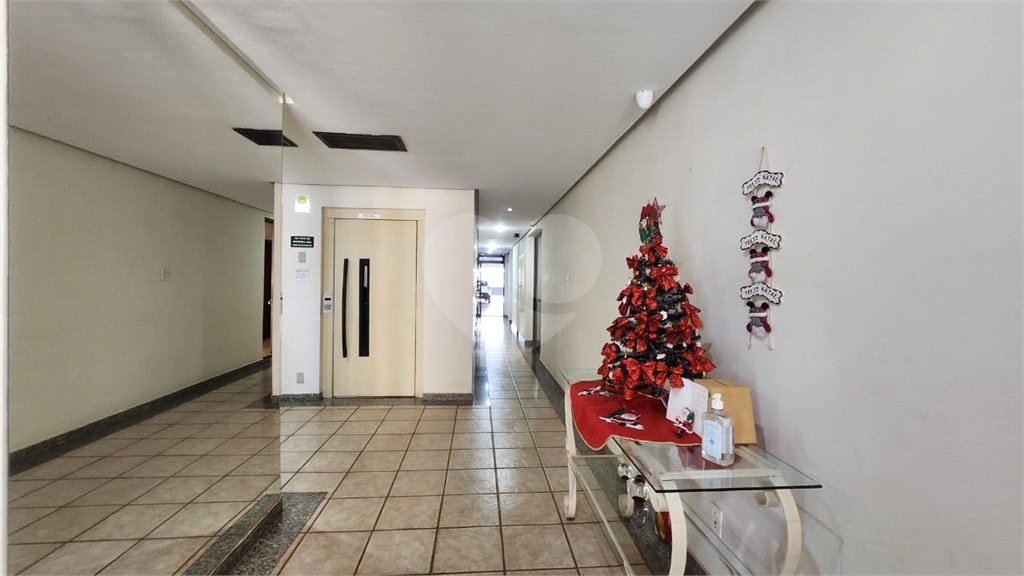 Apartamento à venda com 2 quartos no Centro, Araraquara, SP