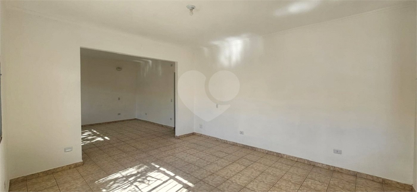 Sobrado à venda com 5 quartos, sendo 1 suíte, em Interlagos, São Paulo, SP