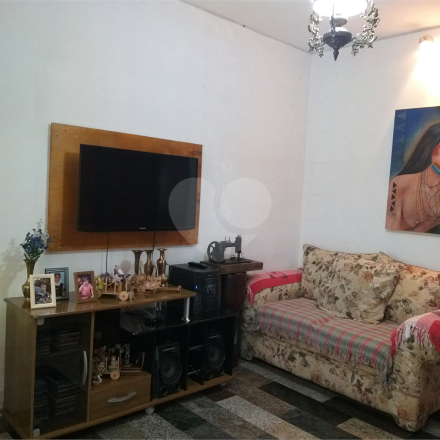 Casa à venda com 3 quartos, sendo 1 suíte, em Capela, Vinhedo, SP