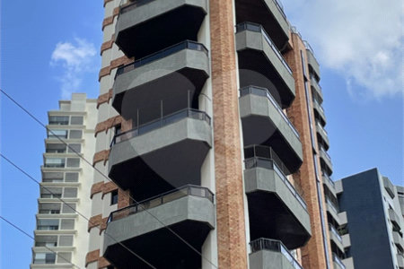Apartamento à venda com 4 suítes em Vila Suzana, São Paulo, SP