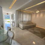 Casa à venda com 4 suítes no condomínio Jardim do Golfe 3, São José dos Campos - SP