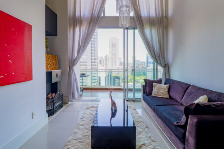 Apartamento à venda com 3 quartos, sendo 2 suítes,  em Cidade Monções, São Paulo, SP