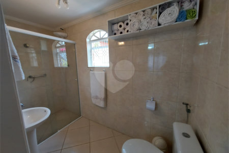 Casa à venda com 4 quartos, sendo 3 suítes, no condomínio São Joaquim, Vinhedo - SP