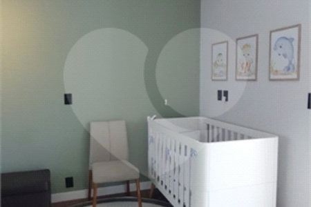 Casa à venda com 3 suítes no condomínio Figueira Garden, Atibaia - SP
