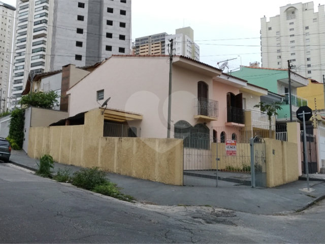 Sobrado à venda com 2 quartos em Santana, São Paulo, SP