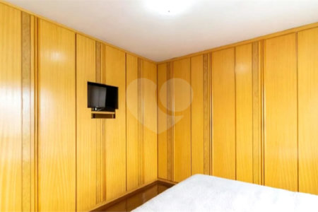 Sobrado à venda com 2 quartos, sendo 1 suíte, em Vila Brasilina, São Paulo, SP