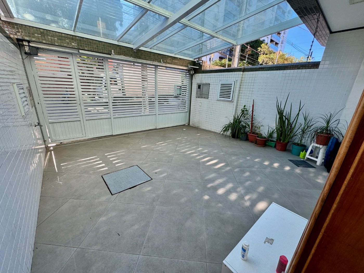 Casa com 4 dormitórios à venda, 208 m² por R$ 2.490.000,00 - Ponta da Praia - Santos/SP