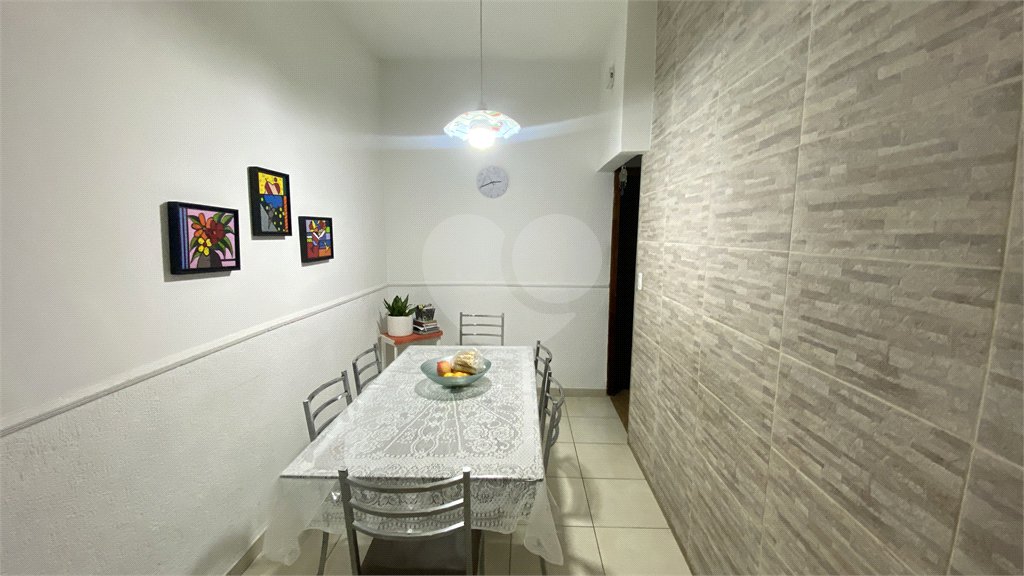 Casa Térrea à venda com 4 quartos, sendo 1 suíte, em Campo Grande, São Paulo, SP