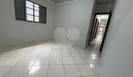 Casa à venda com 3 quartos, sendo 1 suíte,  em Jardim São Francisco, Indaiatuba, SP