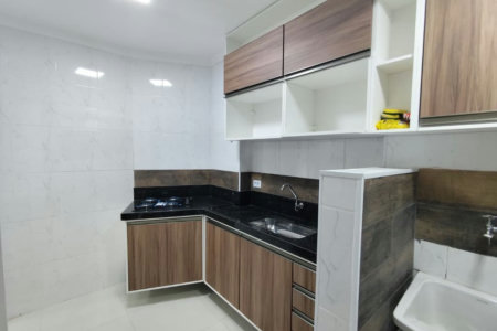 Apartamento com 2 dormitórios à venda, 56 m² por R$ 520.000,00 - José Menino - Santos/SP