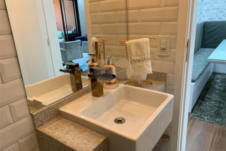 Apartamento à venda com 3 suítes em Vila Monumento, São Paulo, SP