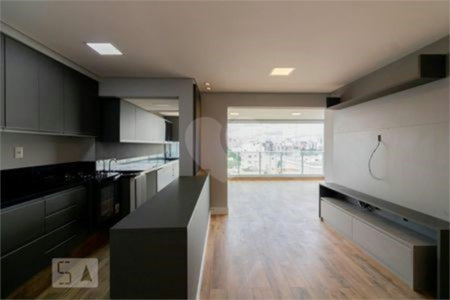 Apartamento à venda com 3 quartos, sendo 1 suíte, em Indianópolis, São Paulo, SP