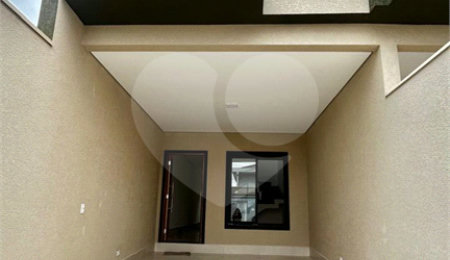 Sobrado à venda com 3 quartos, sendo 1 suíte,  em Jardim Maristela, São Paulo, SP
