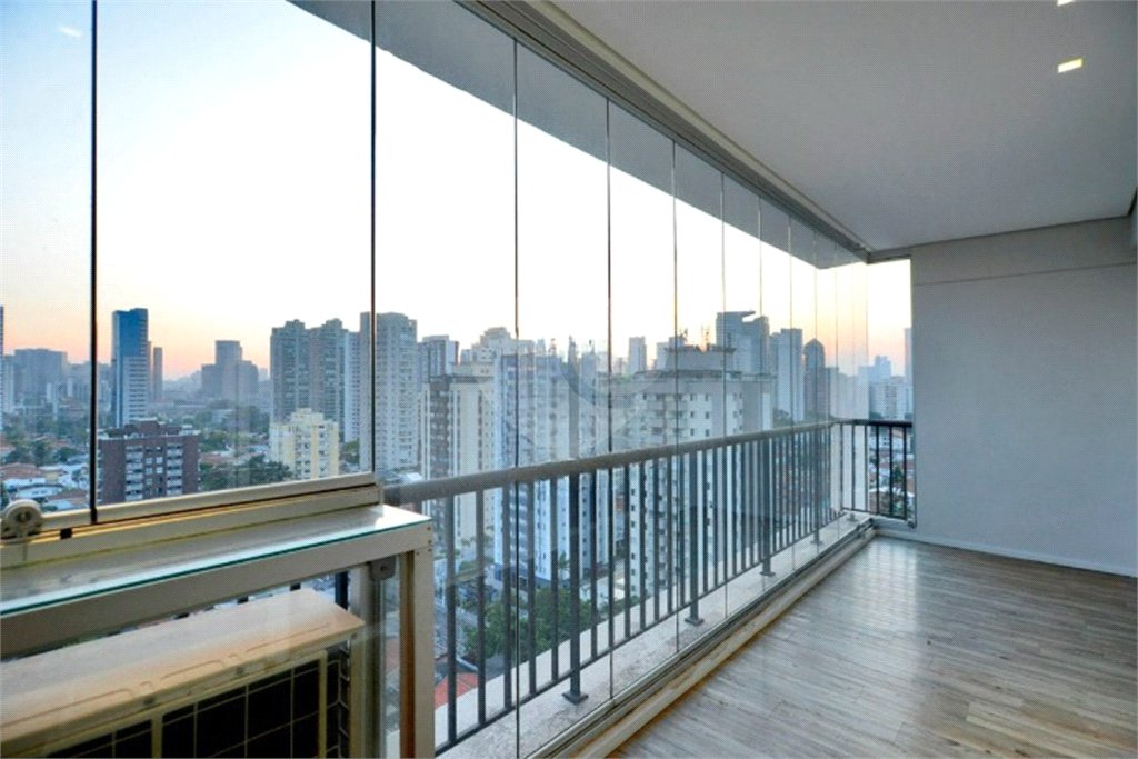 Apartamento para alugar com 2 suítes em Brooklin, São Paulo, SP