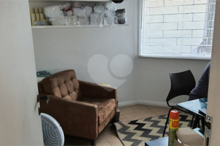Casa à venda com 1 quarto no condomínio Baha, São Paulo - SP