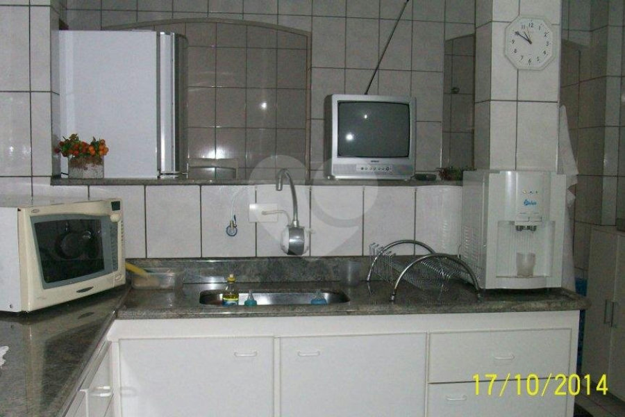 Sobrado à venda com 4 quartos em Limão, São Paulo, SP