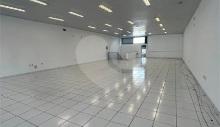 Salão Comercial à venda no Centro, Vinhedo, SP
