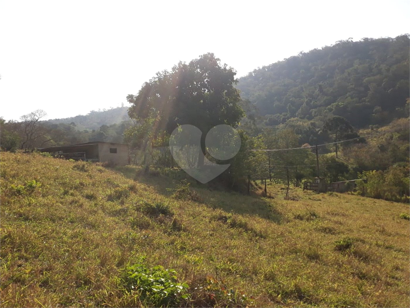 Sítio à venda com 3 quartos em Bairro do Cambará, São Roque, SP