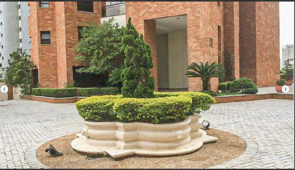 Cobertura à venda com 4 suítes em Vila Suzana, São Paulo, SP