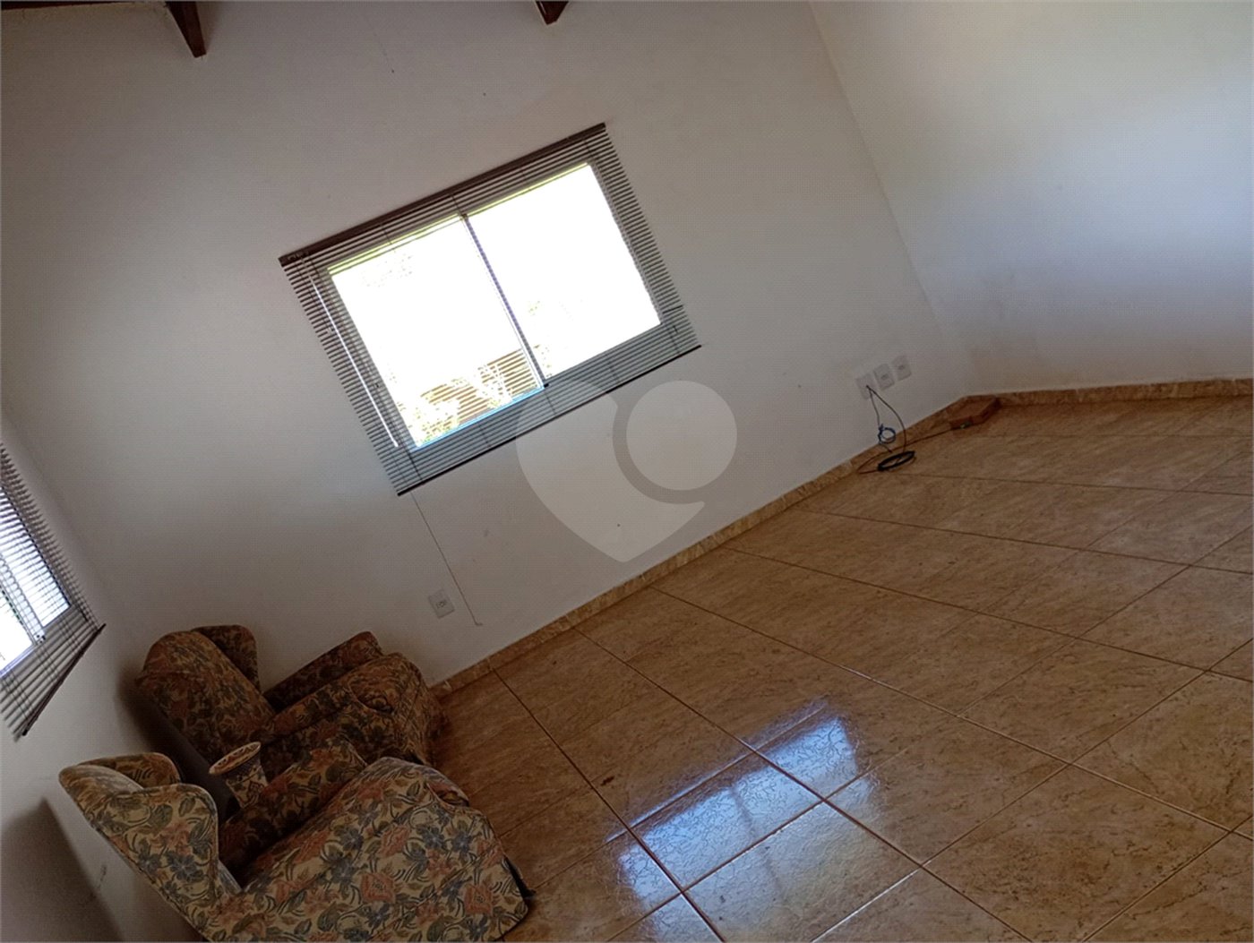 Casa Térrea à venda com 3 quartos em Guaxinduva, Atibaia, SP