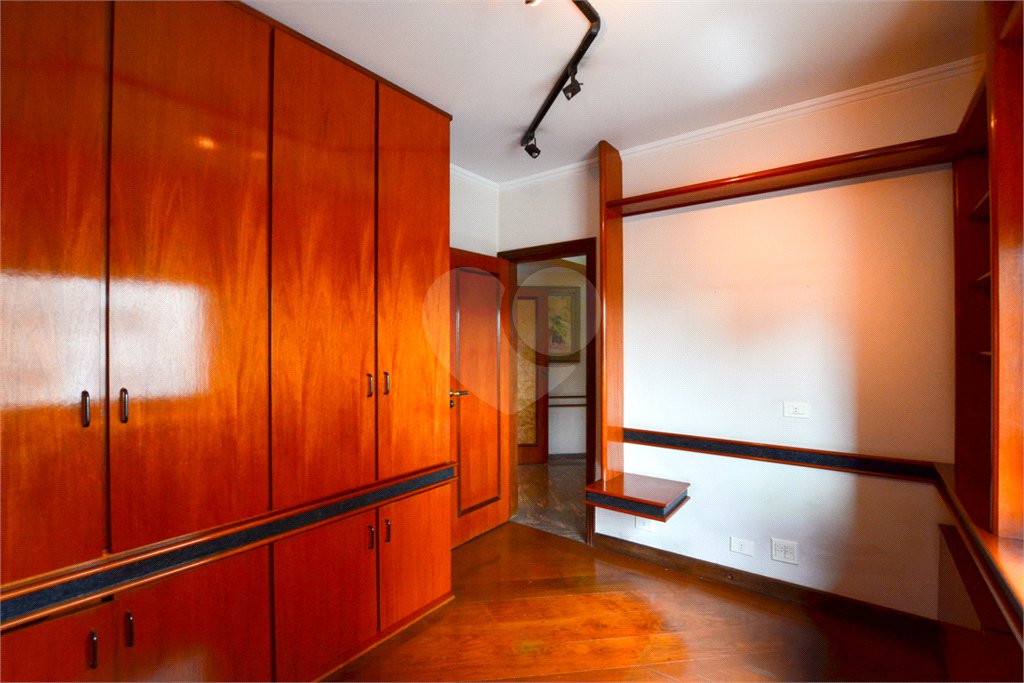 Apartamento à venda com 4 quartos, sendo 2 suítes, em Vila Monumento, São Paulo, SP