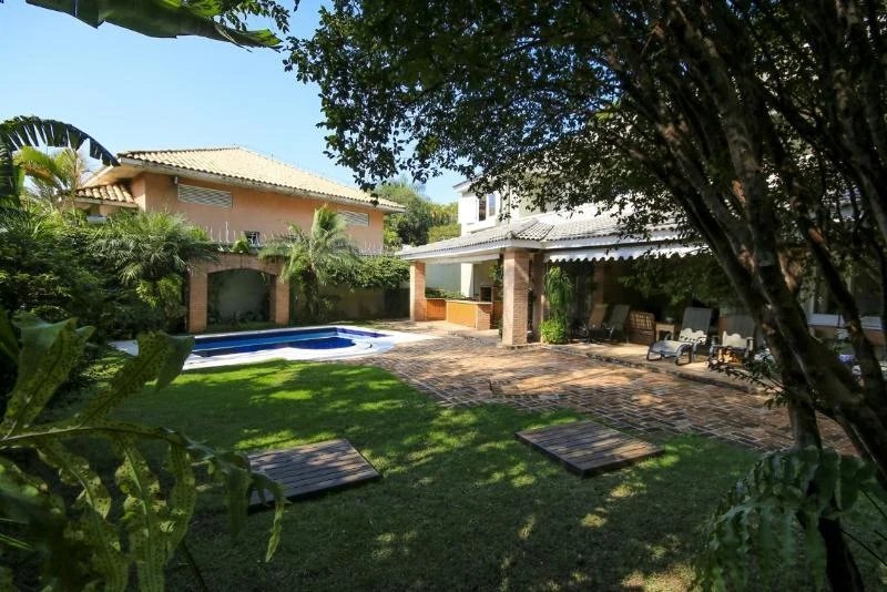 Casa à venda com 3 quartos, sendo 2 suítes,  em Vila Tramontano, São Paulo, SP
