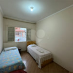 Casa à venda com 3 quartos, sendo 1 suíte,  em Jardim Imperador, Guarulhos, SP