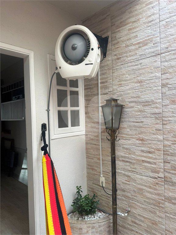 Casa à venda com 3 quartos, sendo 1 suíte, no condomínio Vilage Palmas, São Paulo - SP