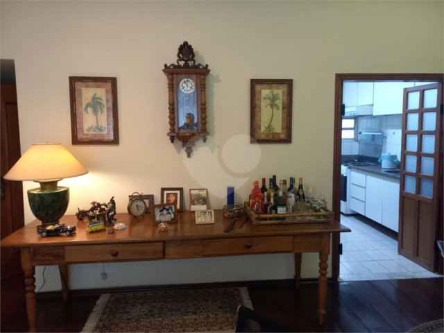 Apartamento à venda com 3 quartos em Bom Retiro, São Paulo, SP