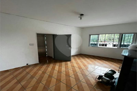 Sobrado à venda com 3 quartos em Americanópolis, São Paulo, SP