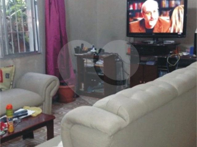 Casa à venda com 3 quartos, sendo 1 suíte,  em Santana, São Paulo, SP