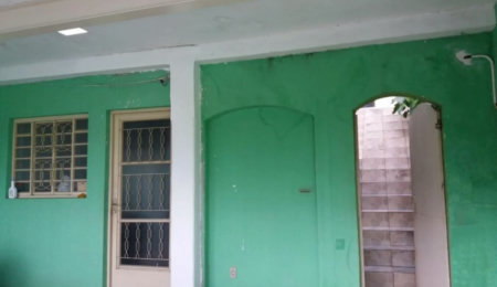 Sobrado à venda com 3 quartos, sendo 1 suíte,  em Jardim Maria Duarte, São Paulo, SP