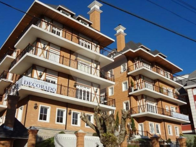 Duplex à venda com 6 suítes no Centro, Campos do Jordão, SP