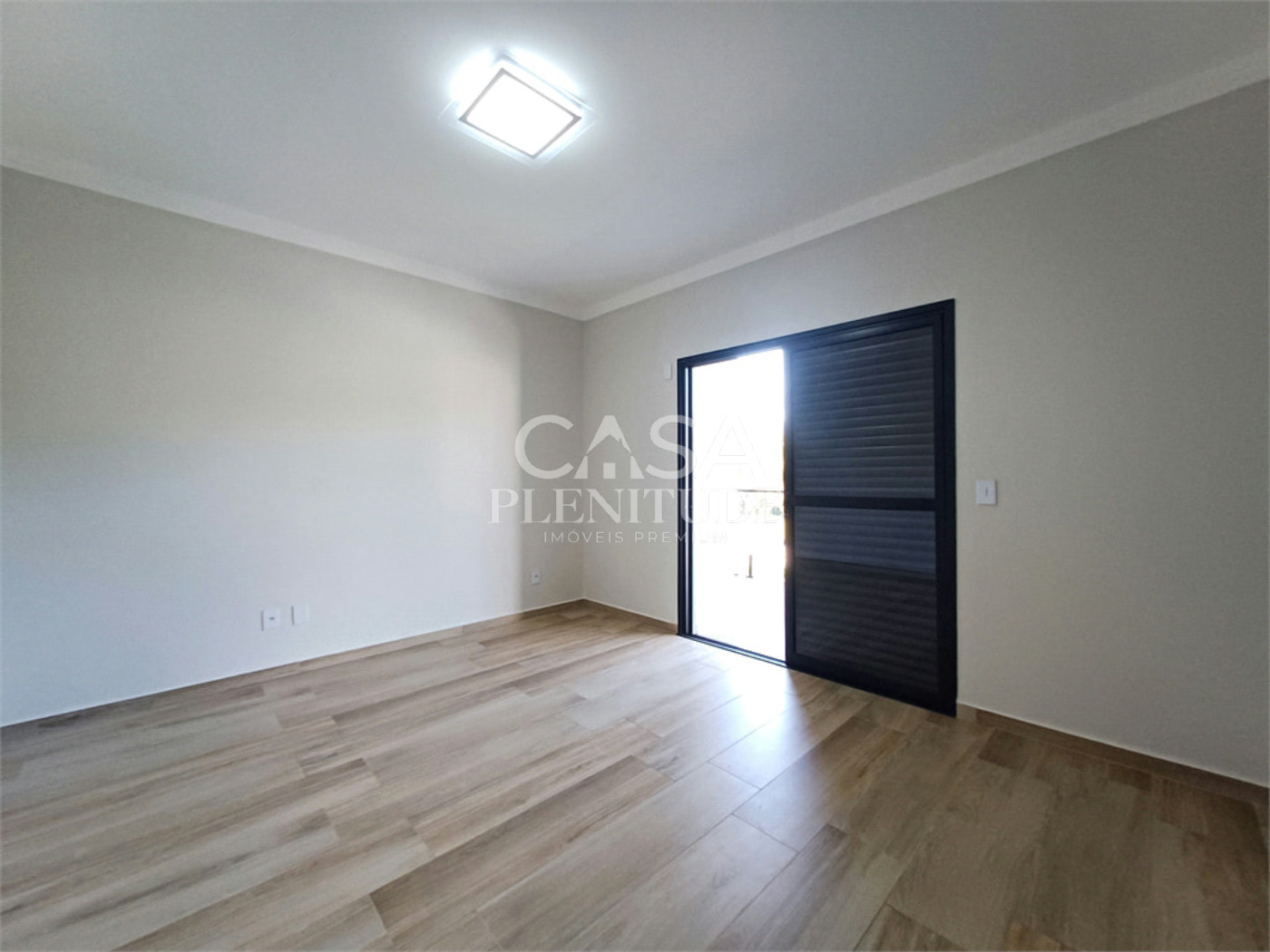 Casa em condomínio à venda com 3 quartos, sendo 1 suíte,  em Além Ponte, Sorocaba, SP