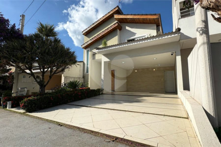 Casa à venda com 3 suítes no condomínio Ibiti Royal Park, Sorocaba - SP