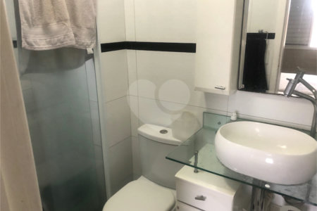 Apartamento à venda com 3 quartos, sendo 1 suíte,  em Jardim Amaralina, São Paulo, SP
