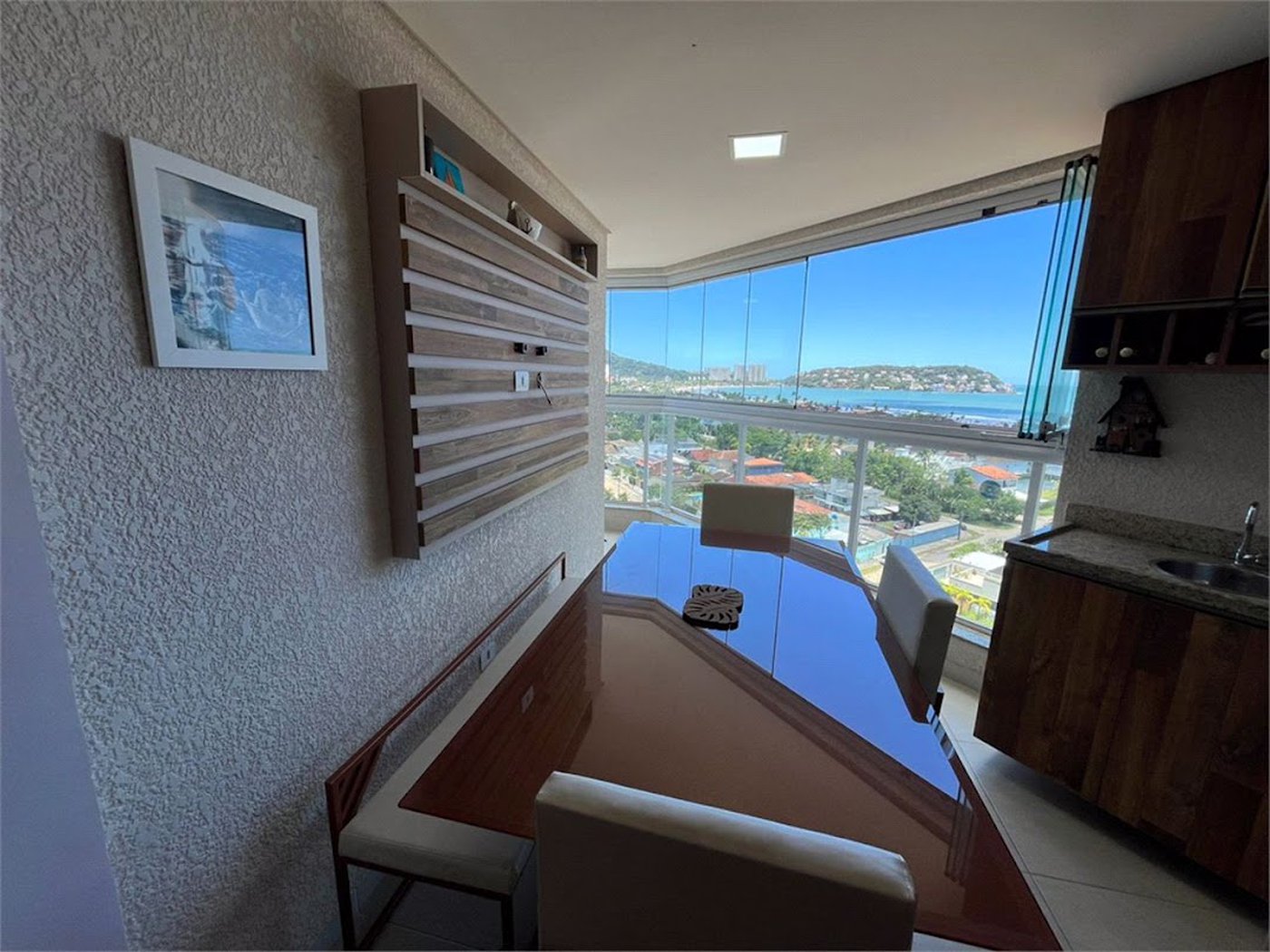 Apartamento Residencial à venda, Jardim Virginia, Guarujá - AP0995.
