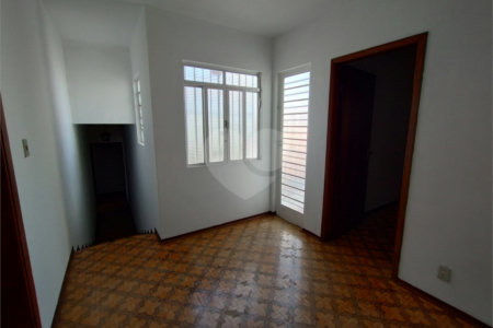 Casa à venda ou para alugar com 4 quartos, sendo 3 suítes,  no Centro, Itapetininga, SP