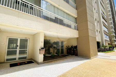 Apartamento à venda com 3 quartos, sendo 1 suíte, no Centro, São Bernardo do Campo, SP