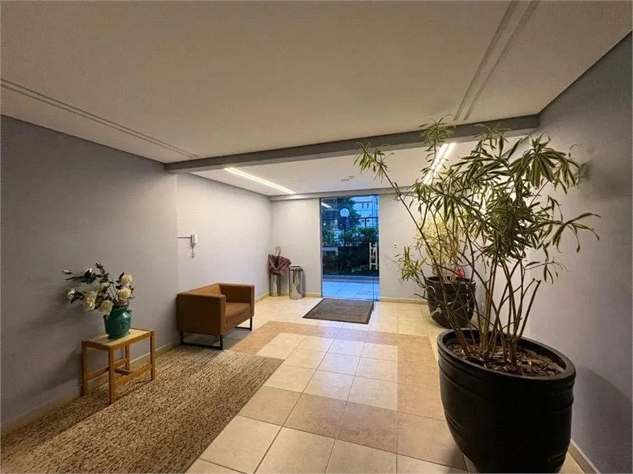 Apartamento à venda com 3 quartos, sendo 2 suítes, em Vila Andrade, São Paulo, SP