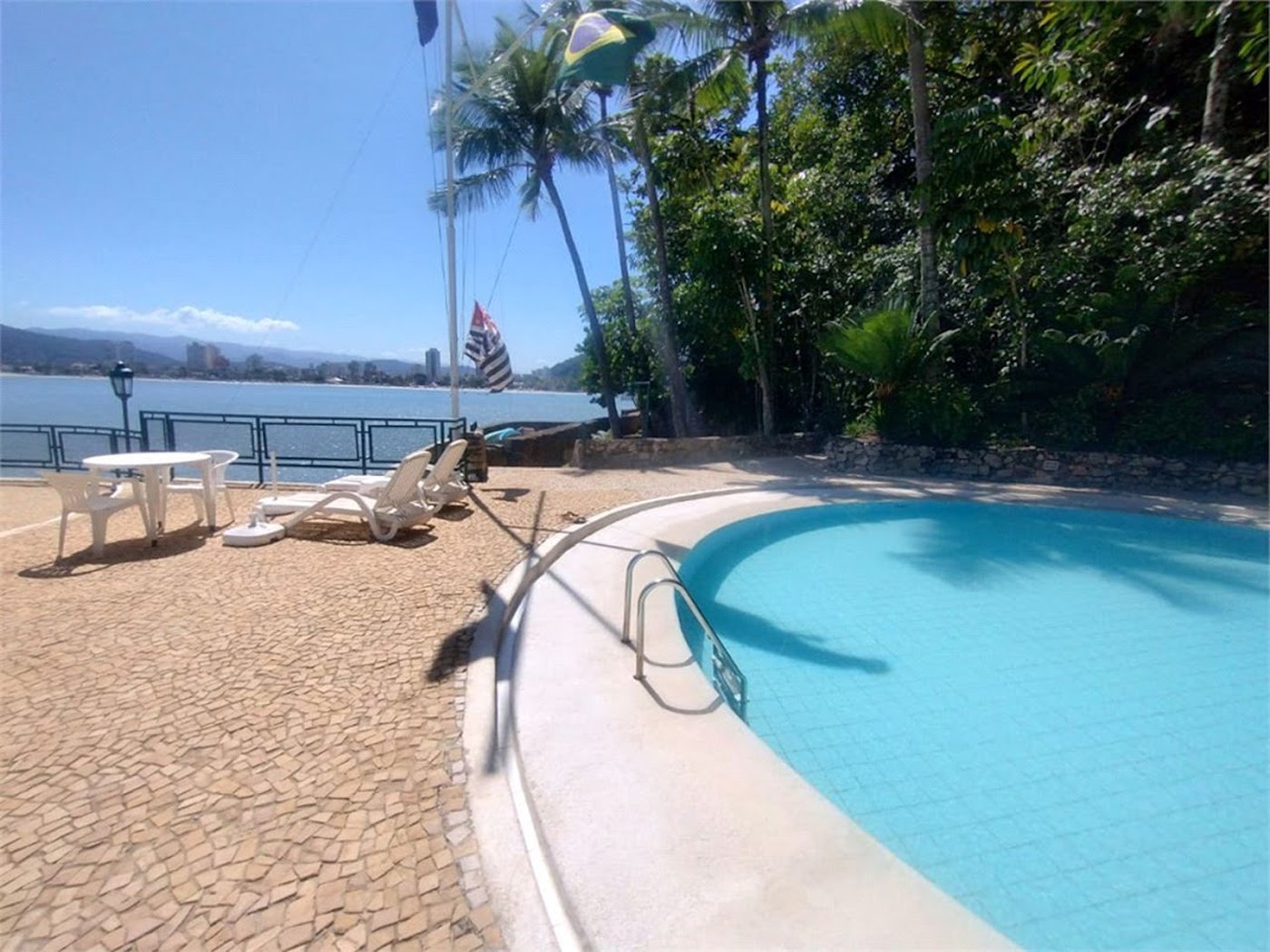 Casa Residencial à venda, Loteamento João Batista Julião, Guarujá - CA0028.
