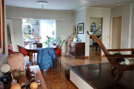 Casa de Vila à venda com 3 suítes em Jardim Londrina, São Paulo, SP