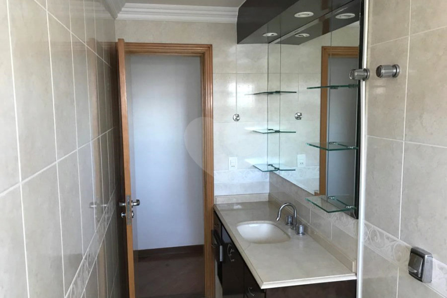 Apartamento à venda com 3 quartos, sendo 1 suíte,  em Santana, São Paulo, SP