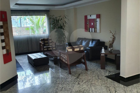 Apartamento à venda com 3 quartos, sendo 1 suíte, em Vila Paulicéia, São Paulo, SP