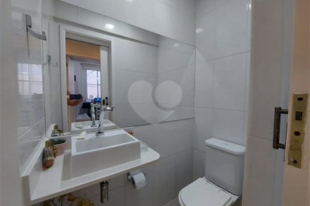 Apartamento à venda com 3 quartos, sendo 1 suíte, em Tijuca, Rio de Janeiro, RJ